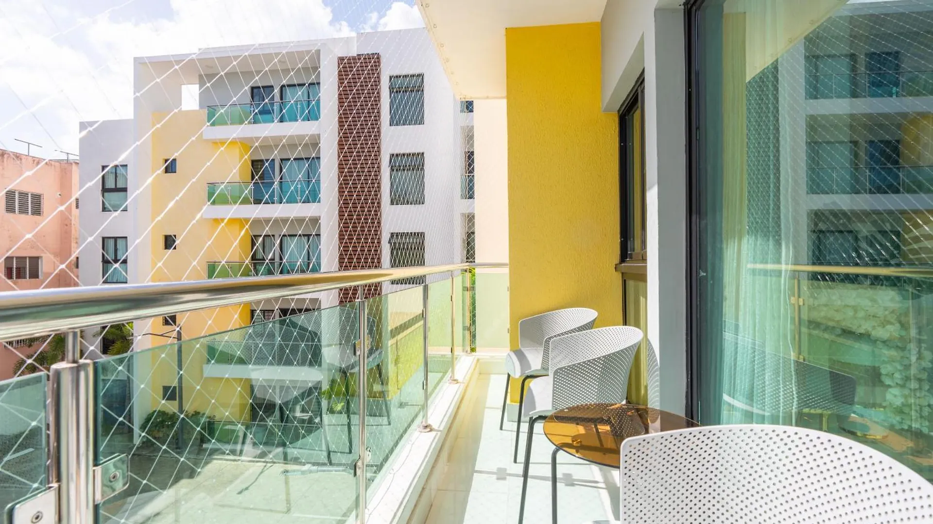 Santiago Oasis With Pool, Gym, & Free Parking Apartment Santiago De Los Caballeros