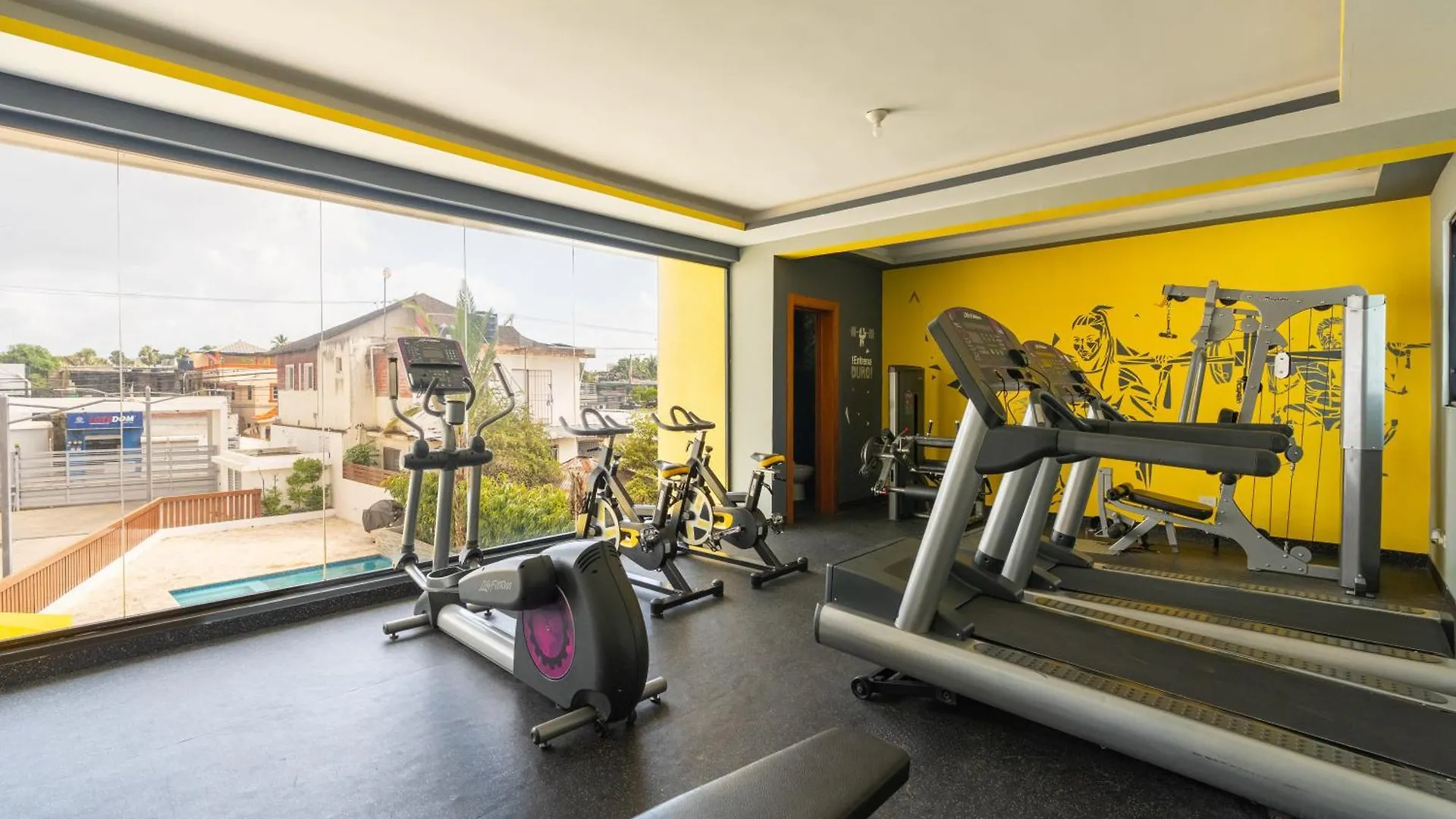Santiago Oasis With Pool, Gym, & Free Parking Apartment Santiago De Los Caballeros